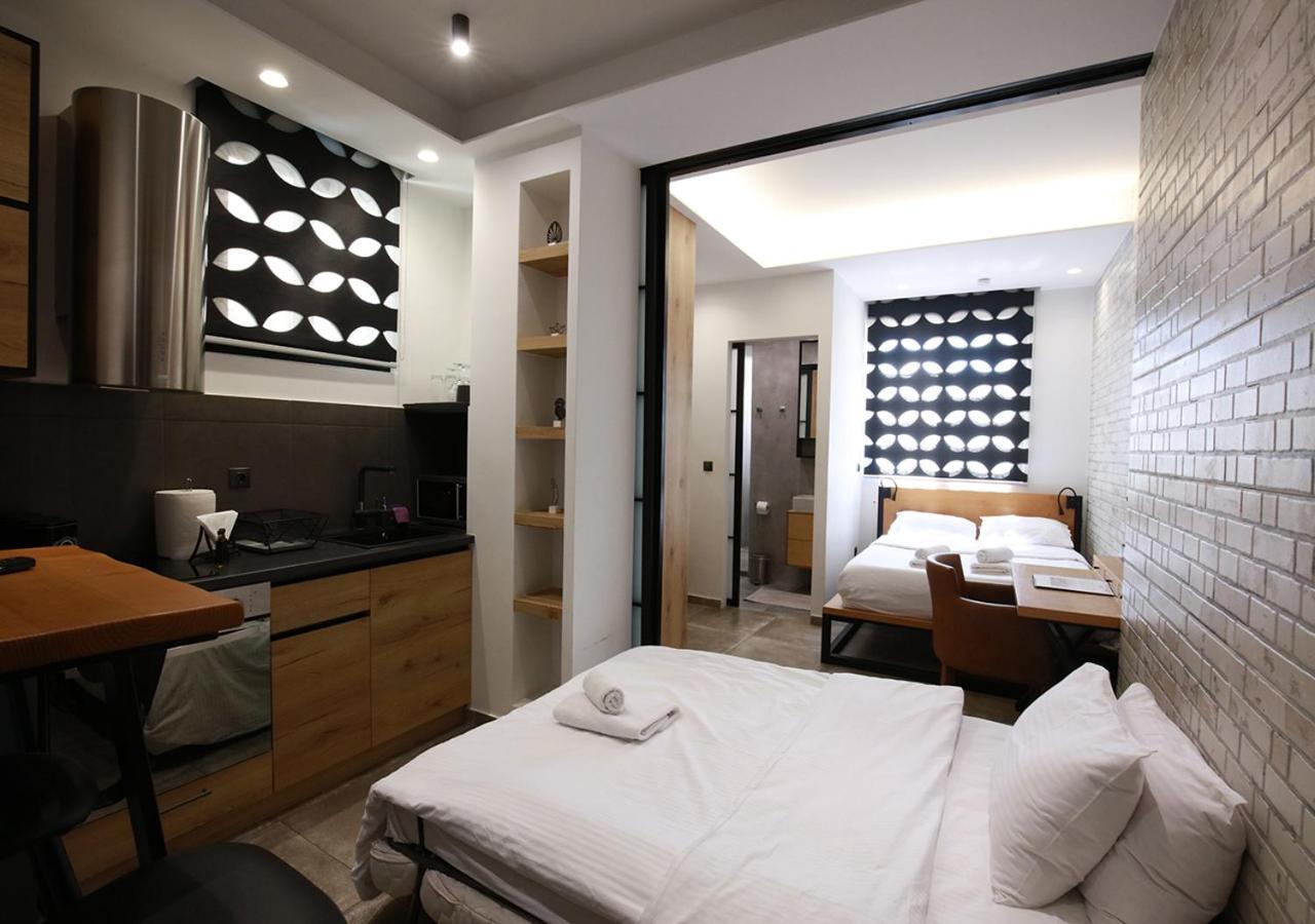Emily In - Design Awarded Flat Syntagma E3 Apartment